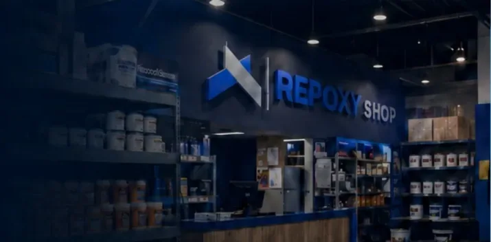 Interior de la tienda REPOXY SHOP