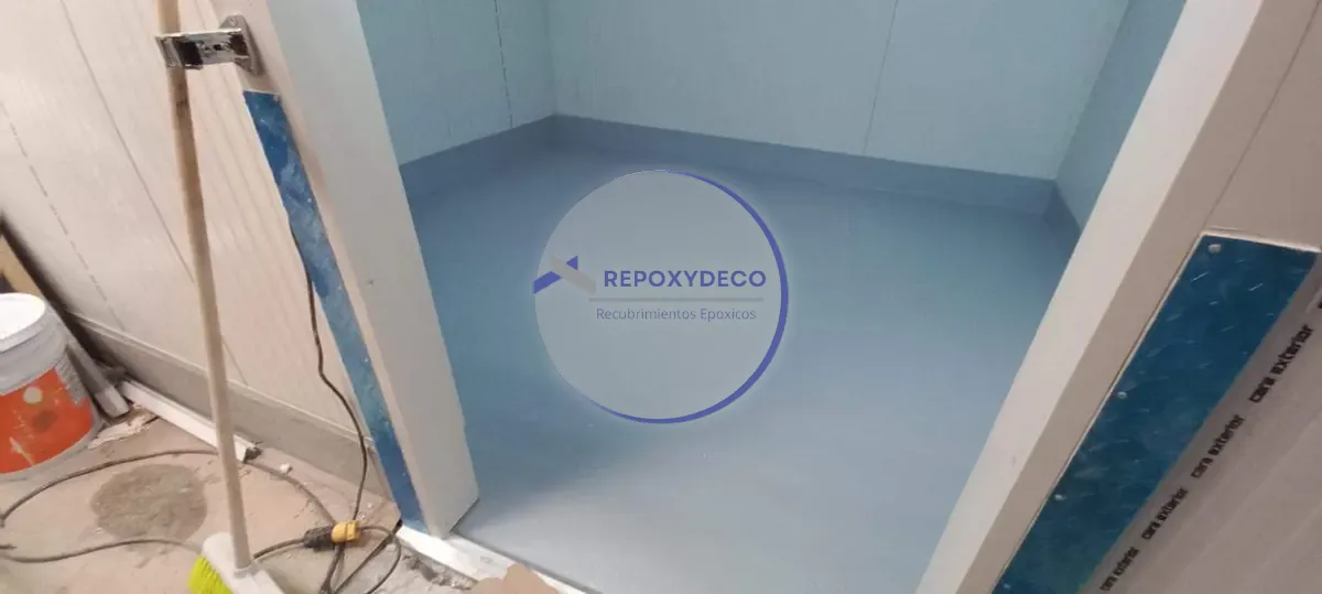 Acabado cáscara de naranja aplicado por REPOXYDECO