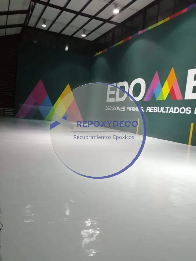 Pintura epóxica aplicado por REPOXYDECO