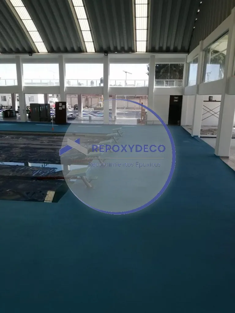 Uretano cementicio aplicado por REPOXYDECO